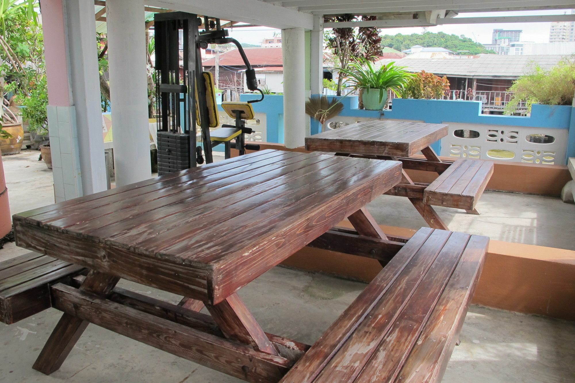 Samchai Hotel Si Racha Buitenkant foto